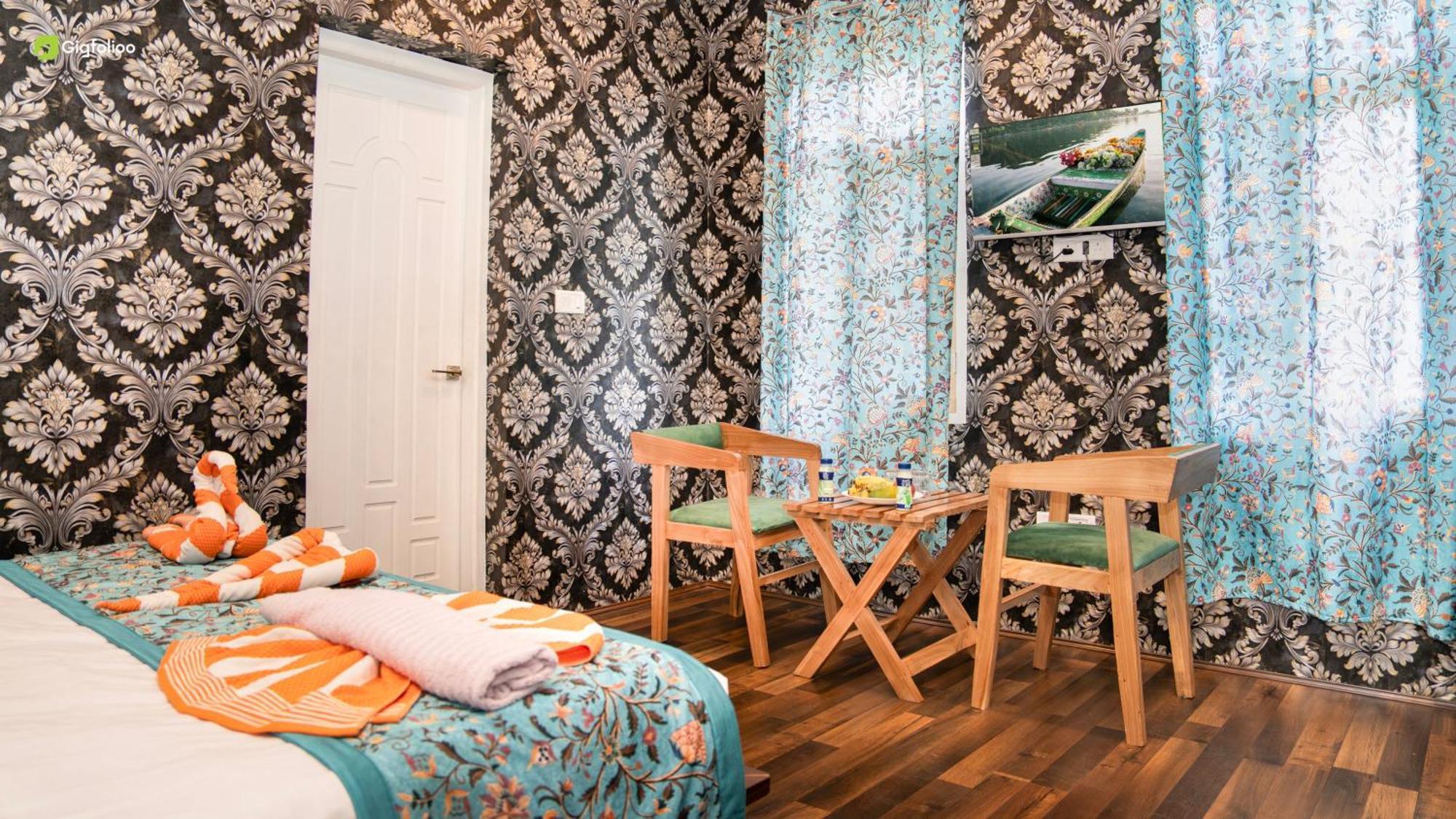 Nouvella Residency Hotel Srinagar (Jammu and Kashmir)