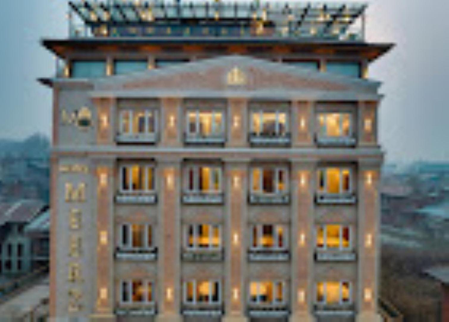 Meerz Hotel Srinagar (Jammu and Kashmir)