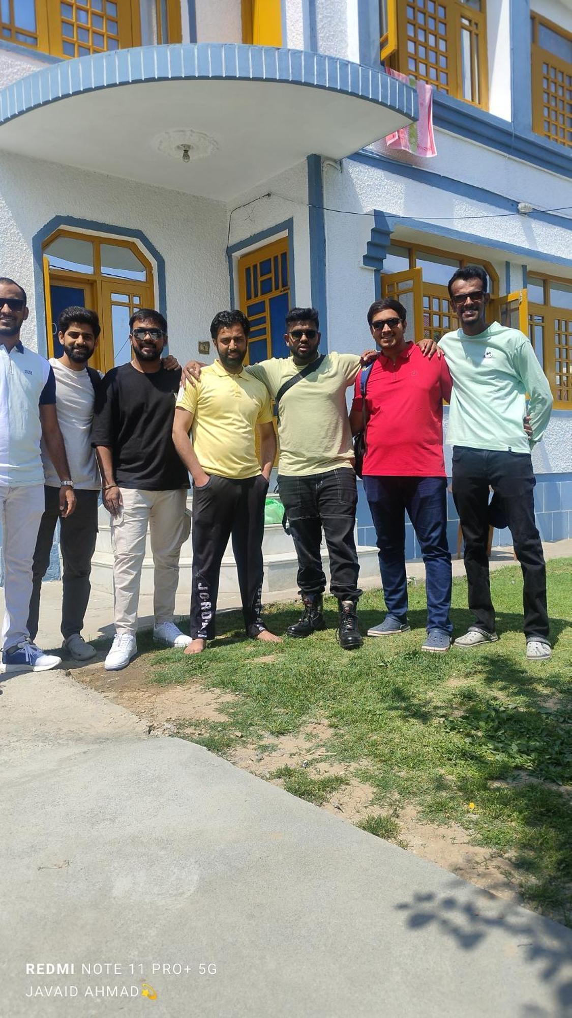 Kashmir Vintage Homestay *