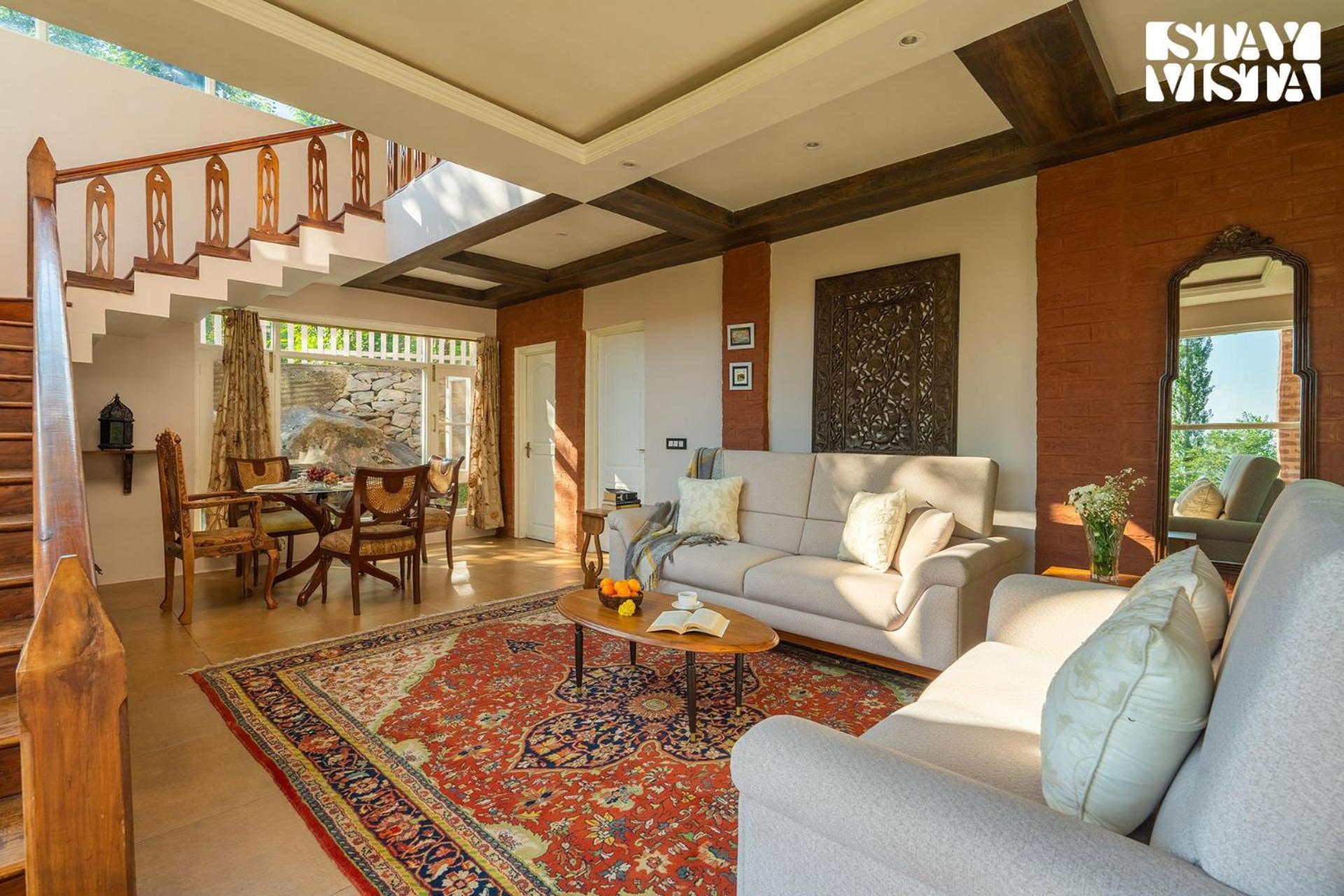 Stayvista At Aaram Gah With Lawn, Bonfire, Bbq *