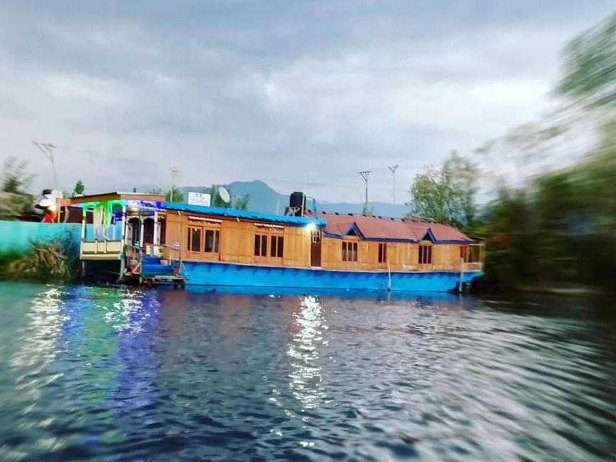 Bed & Breakfast H.b.victoria Garden Srinagar (Jammu and Kashmir)