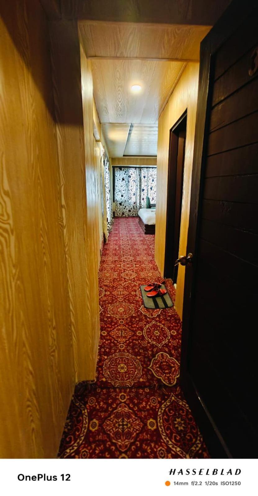 Kabir 2* Srinagar (Jammu and Kashmir)