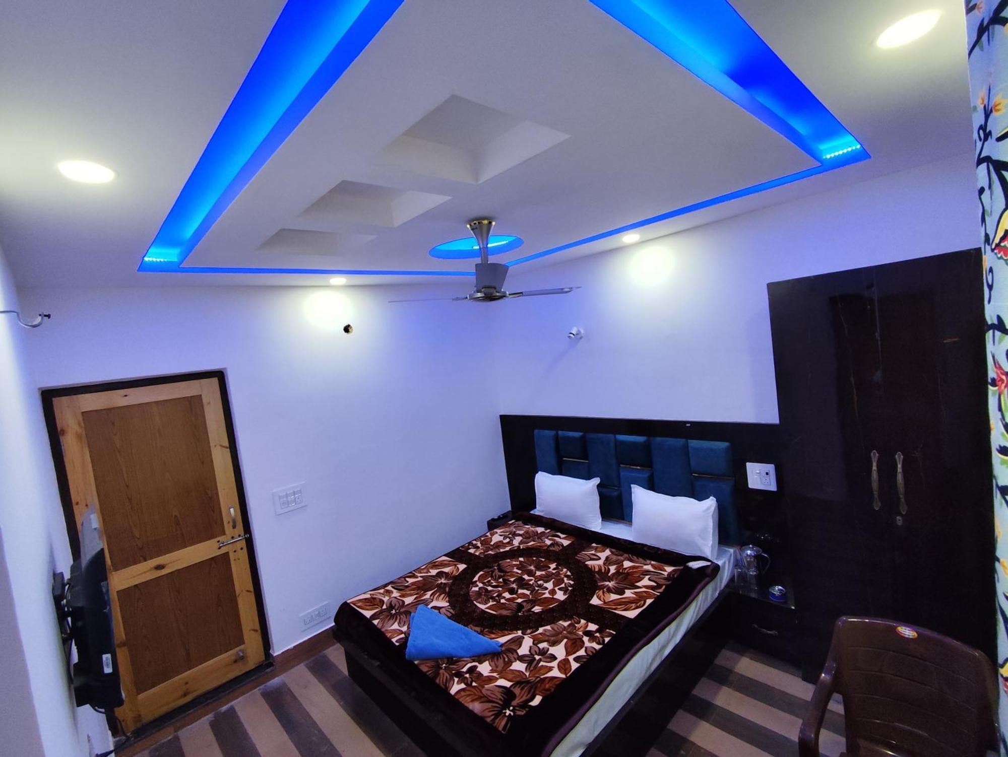 The Heaven Tree Hotel