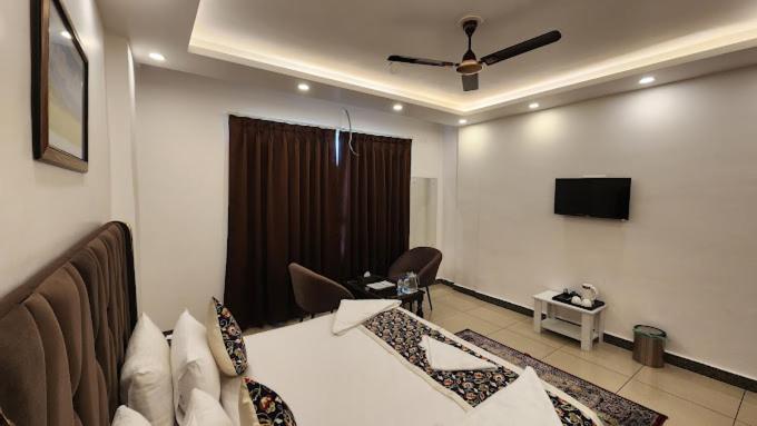 Hotel Azizia *