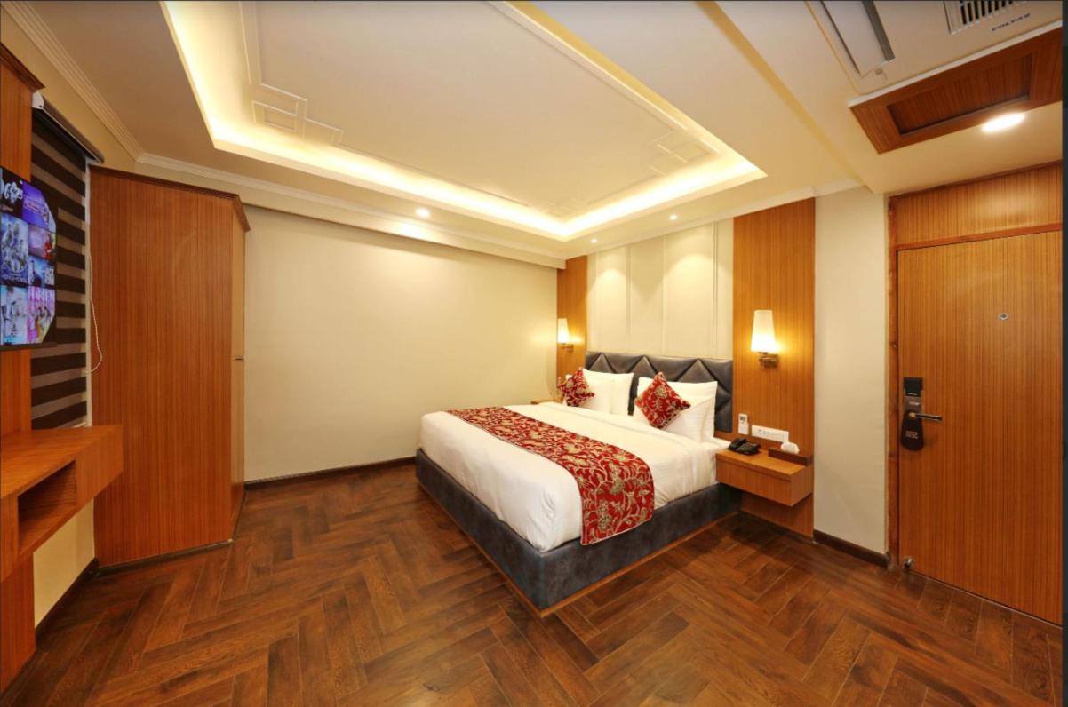 Blanco Hotel 3*