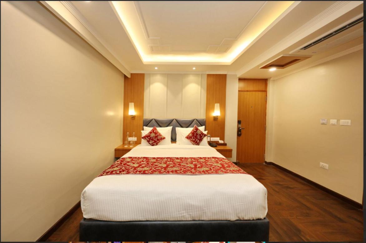Blanco Hotel 3*