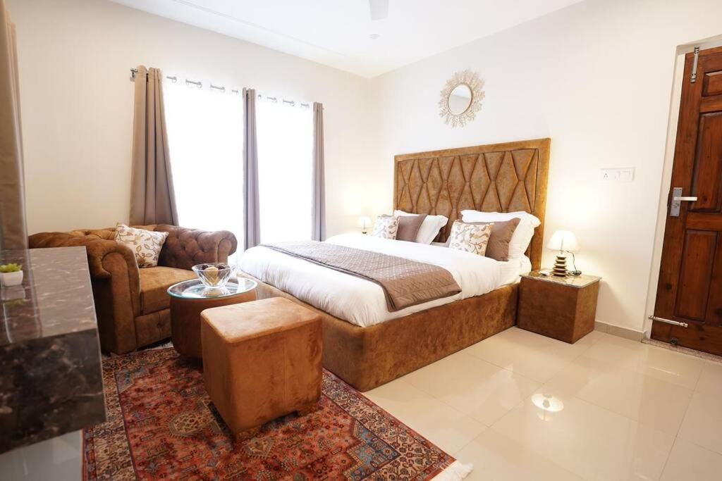 Apartment Walisons Spirea 3 Bhk B1 Srinagar (Jammu and Kashmir)