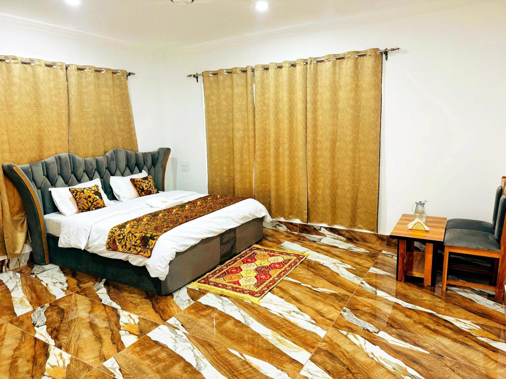 Abaad Heritage Homestay Srinagar (Jammu and Kashmir)