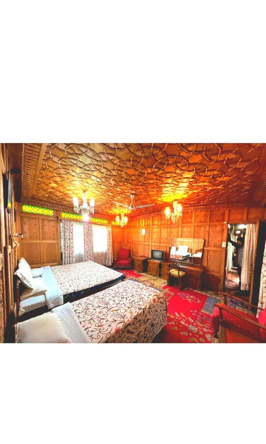 Heritage Amina Group Of Houseboats Srinagar (Jammu and Kashmir)