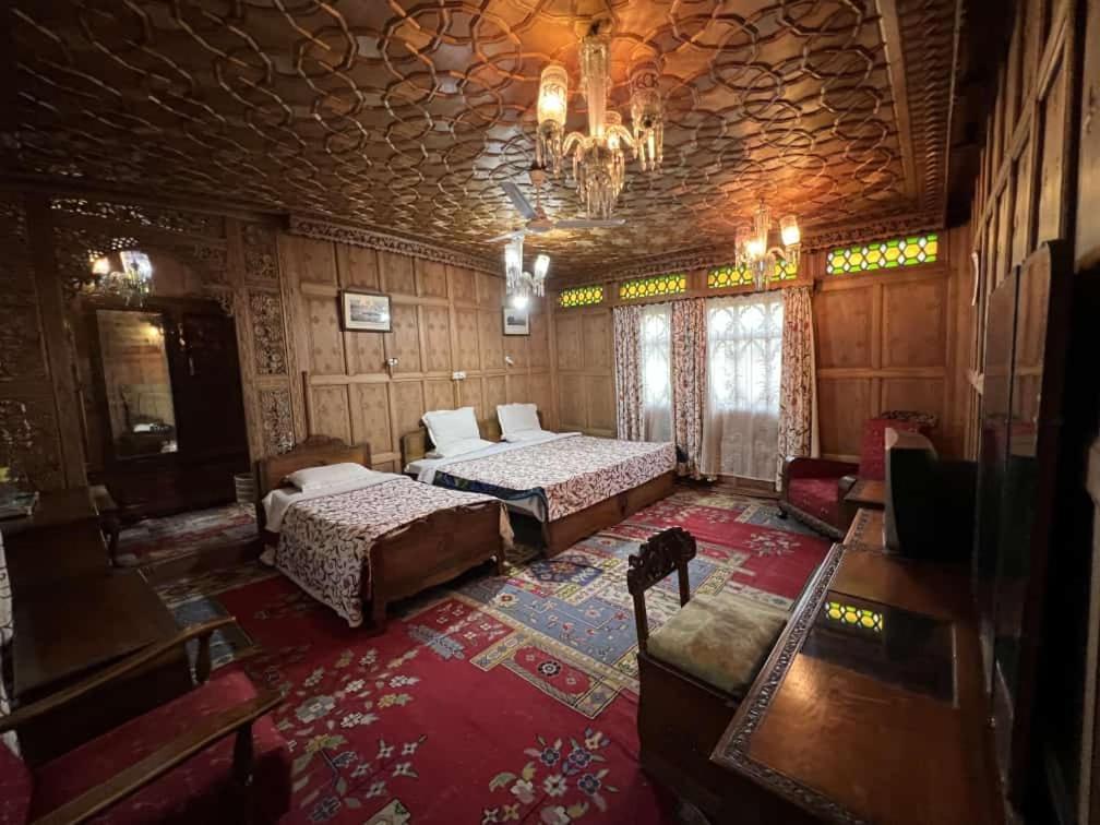 Heritage Amina Group Of Houseboats 4*
