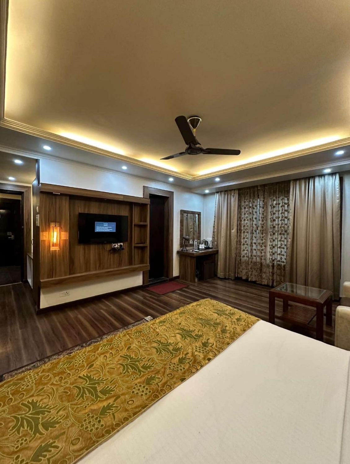 The Crystal Srinagar (Jammu and Kashmir)