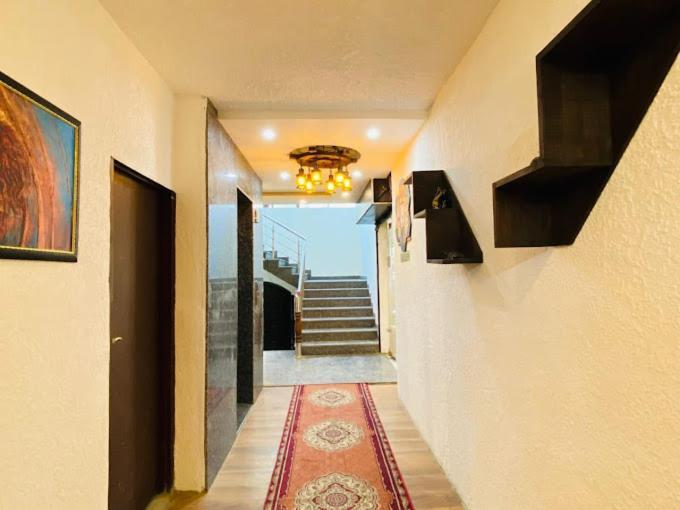 Hotel Pearl Pavilion 4*