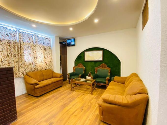 Pearl Pavilion Srinagar (Jammu and Kashmir)