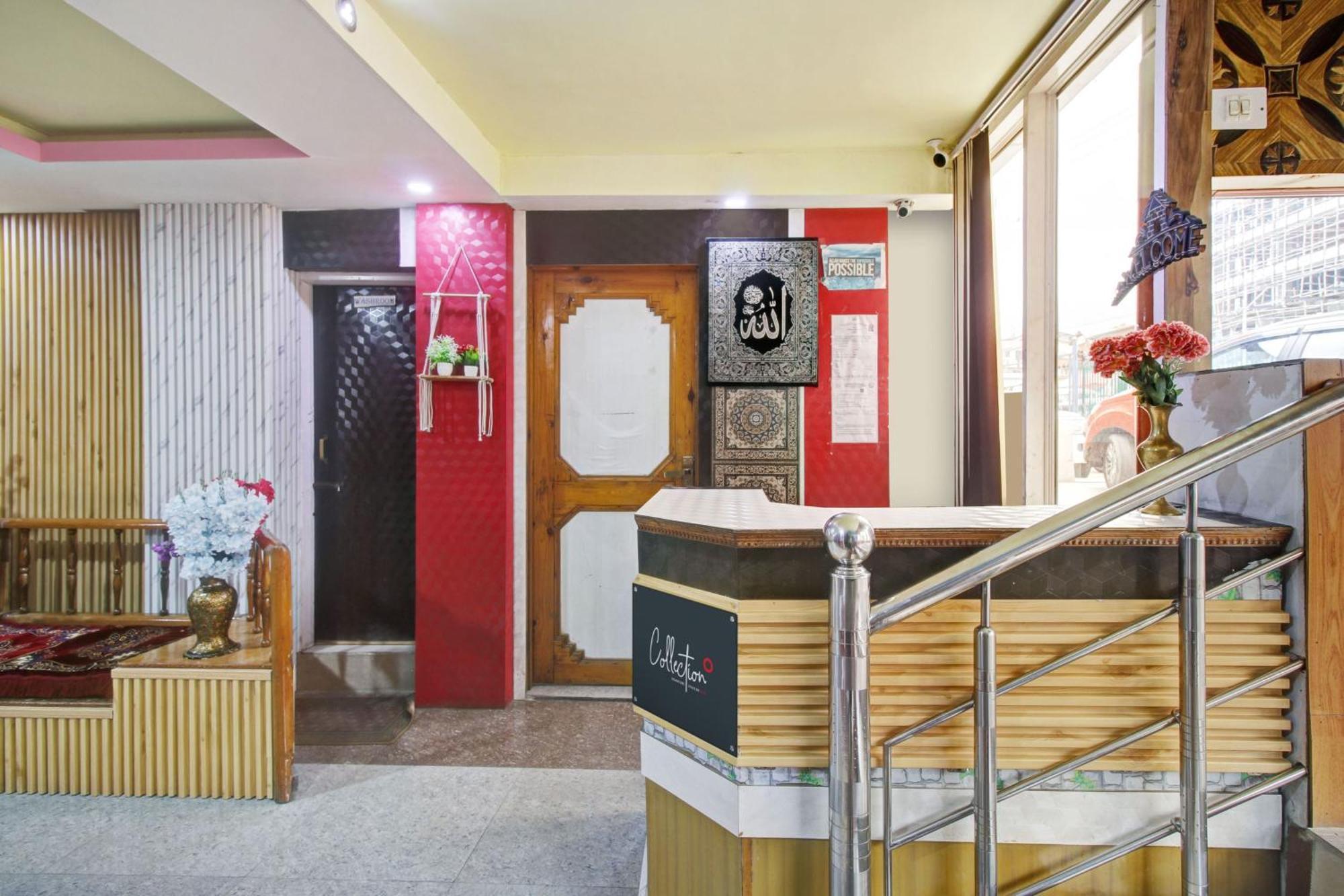 Super Collection O Rajbagh Formerly Lavender Hotel