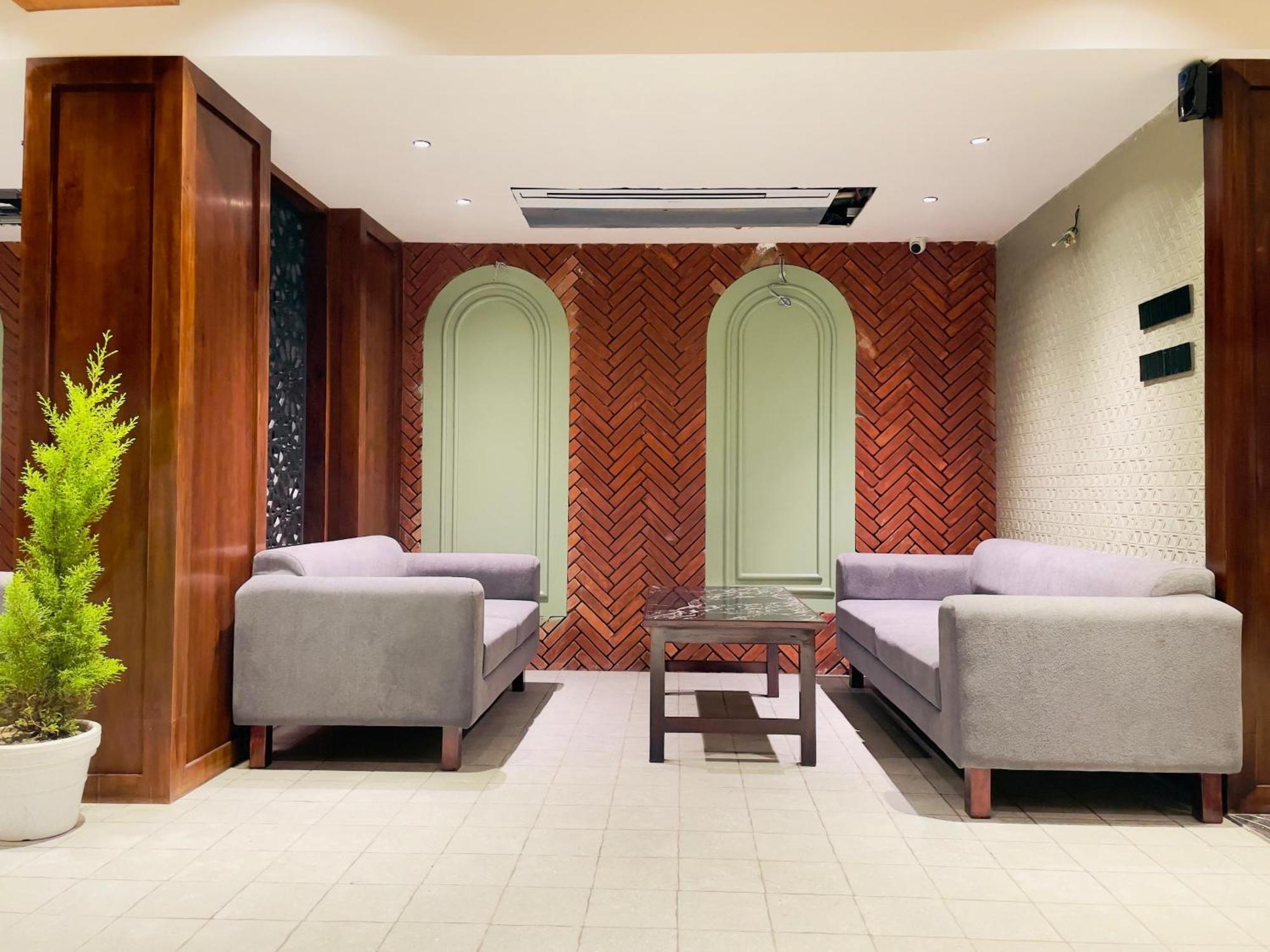 Paradise Premium Hotel 4*