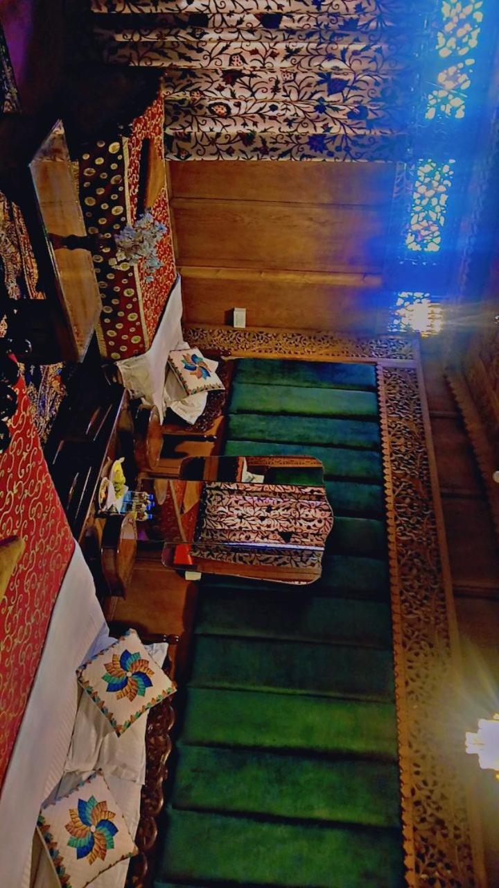 Heritage Amina Group Of Houseboats Srinagar (Jammu and Kashmir)