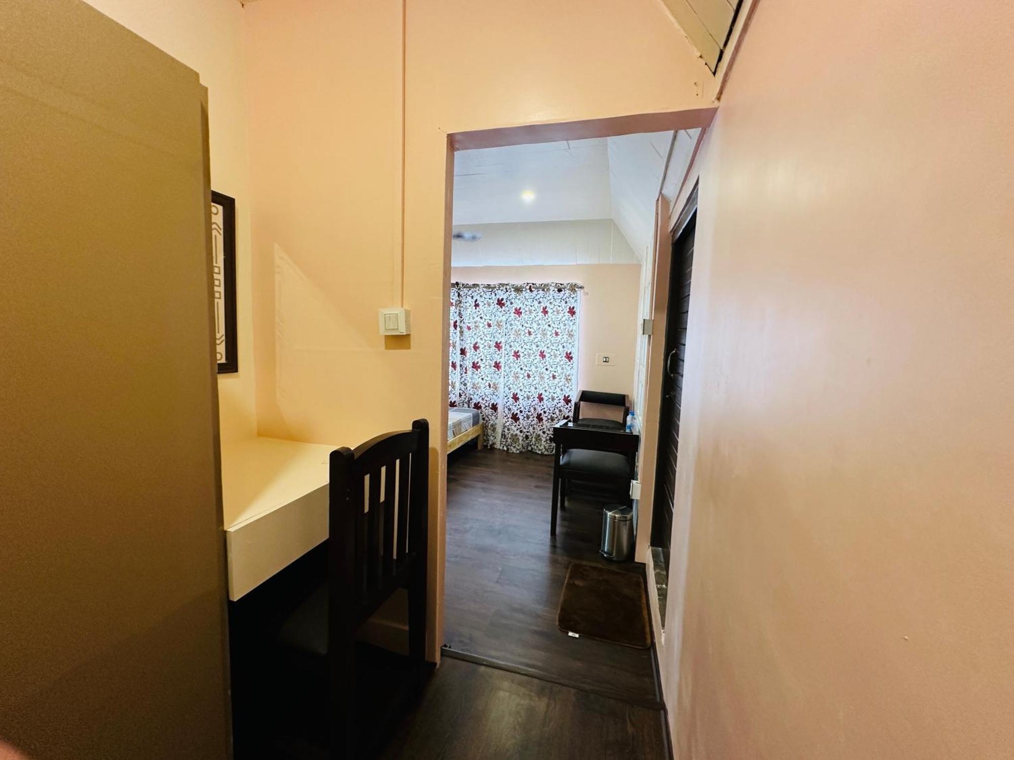 Guest house The Chinar Retreat Hut