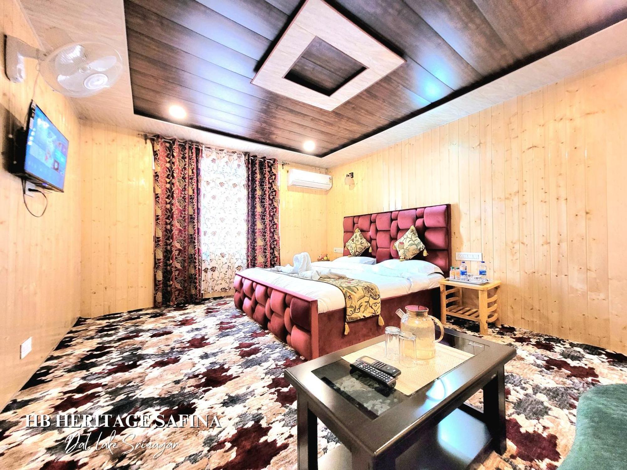 Hotel The Heritage Safina Group Of Houseboats Srinagar (Jammu and Kashmir)