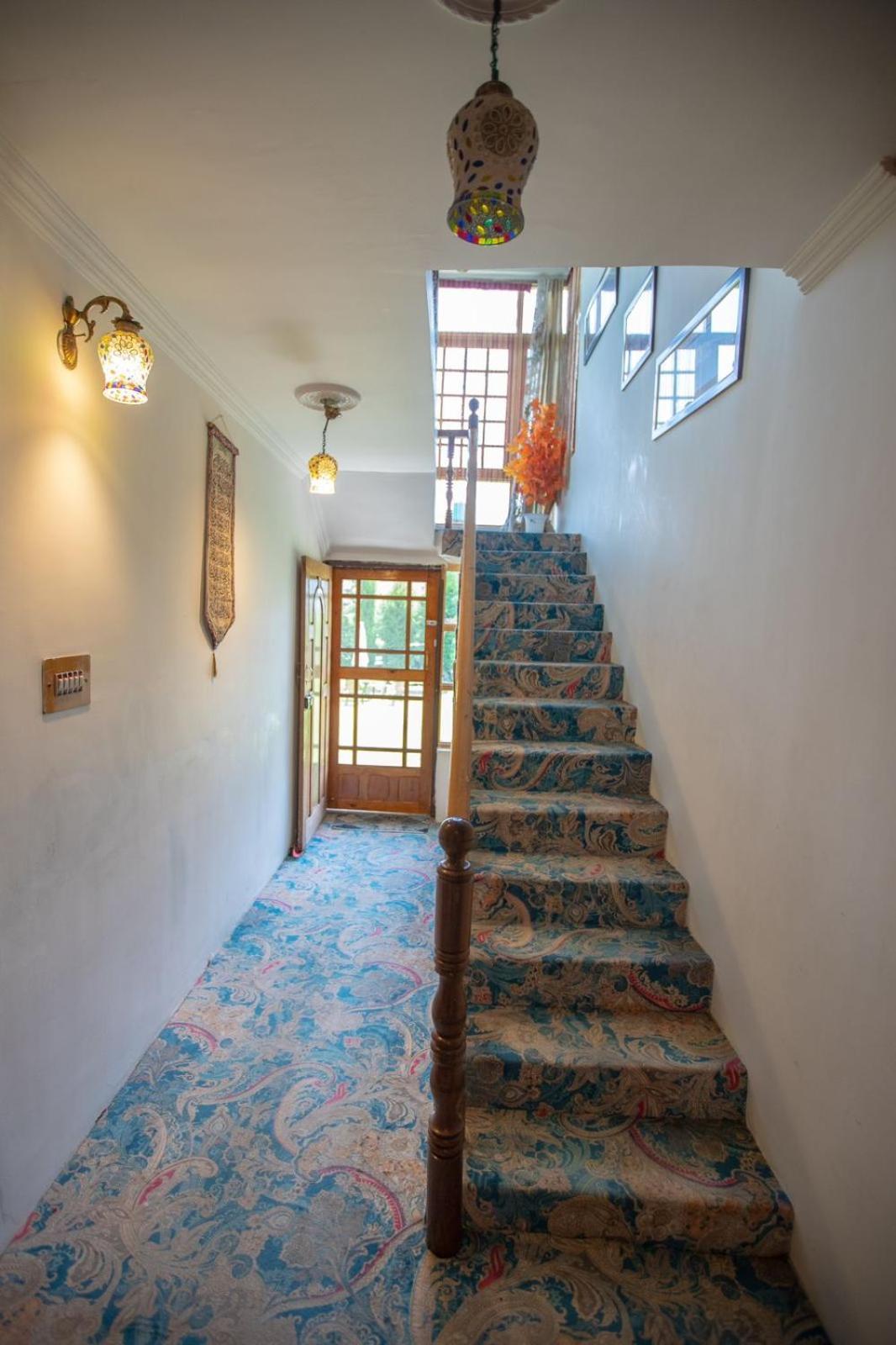 Homestay Immee Srinagar (Jammu and Kashmir)