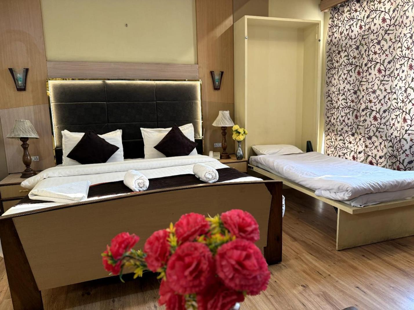 Hotel New Mamta