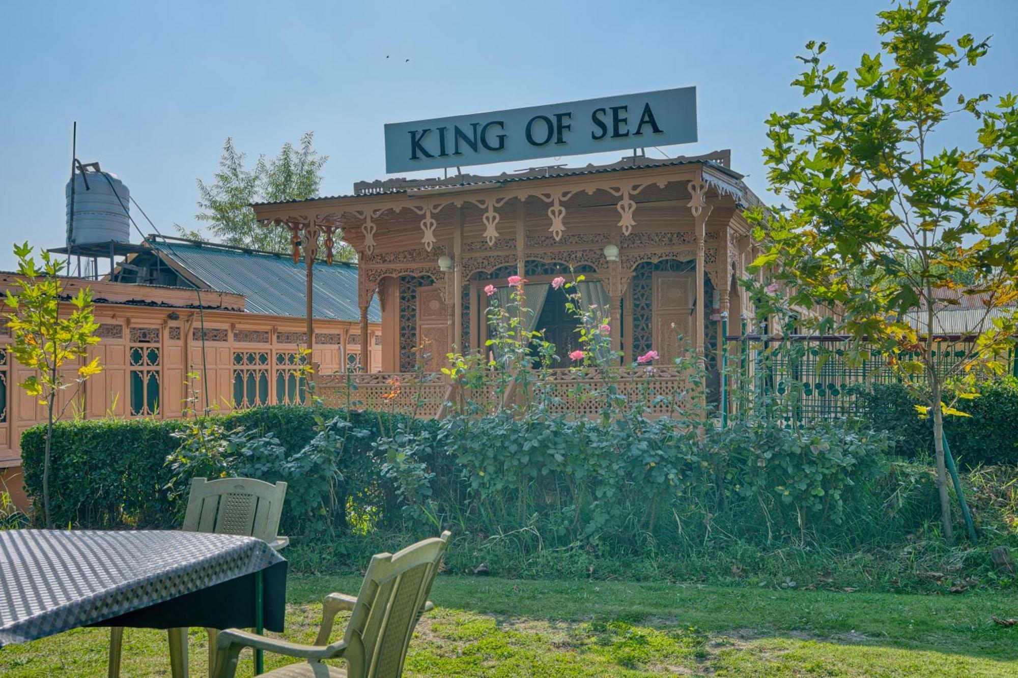 View Group Of Houseboats Hotel Srinagar (Jammu and Kashmir)
