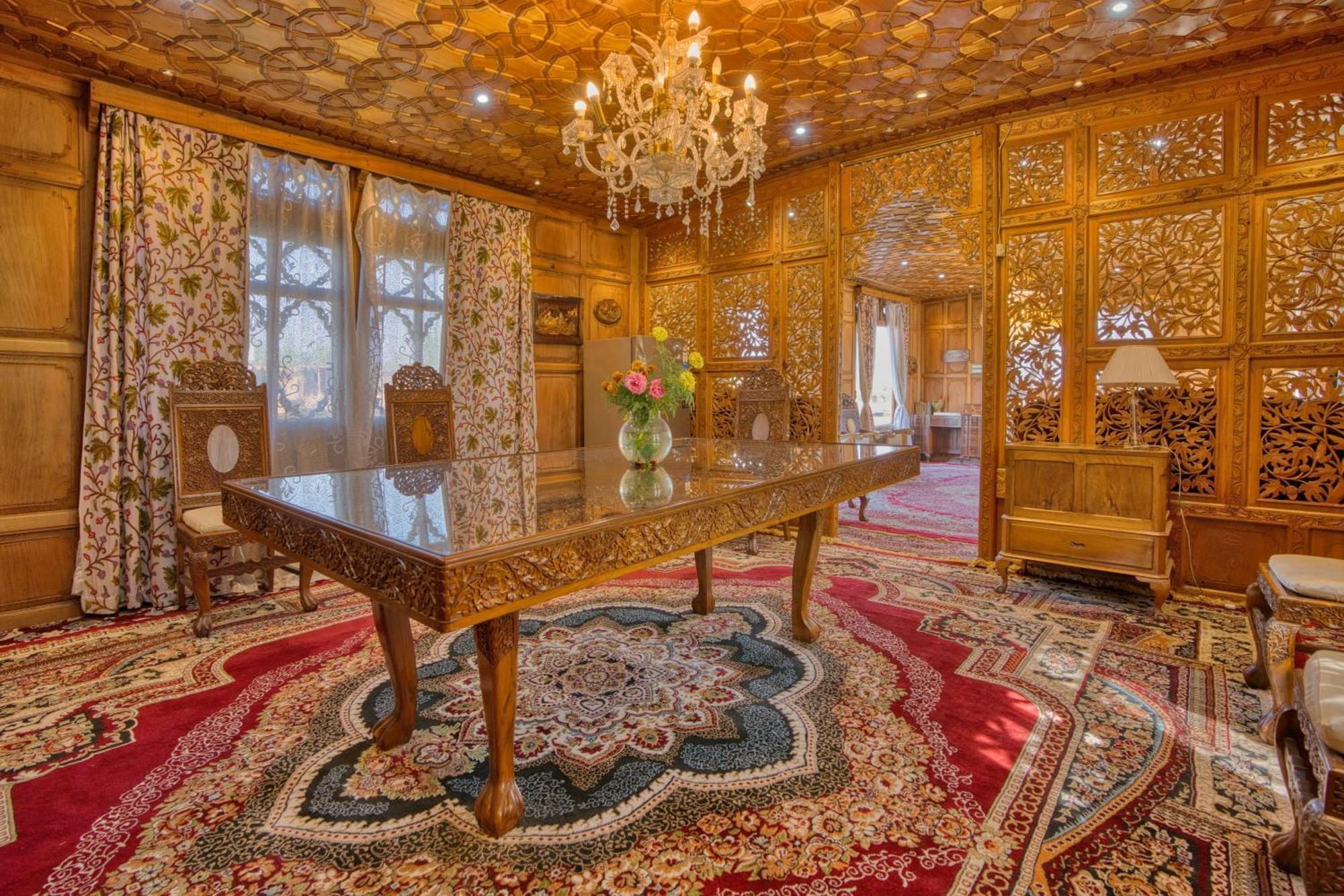 View Group Of Houseboats Hotel Srinagar (Jammu and Kashmir)