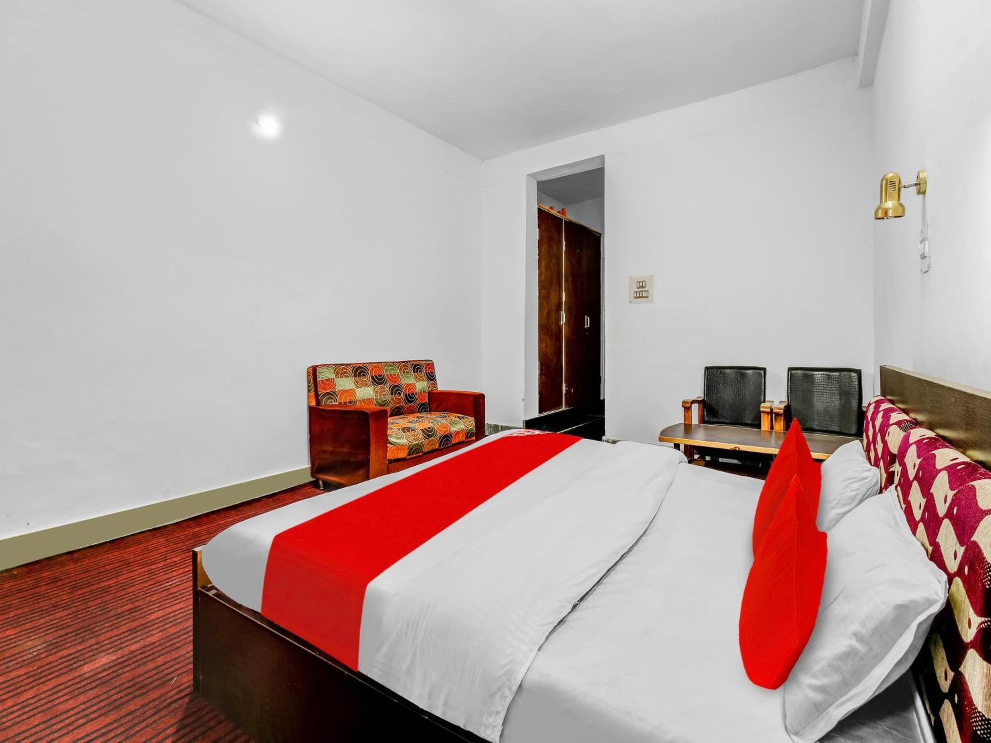 Hotel O The Ali Srinagar (Jammu and Kashmir)