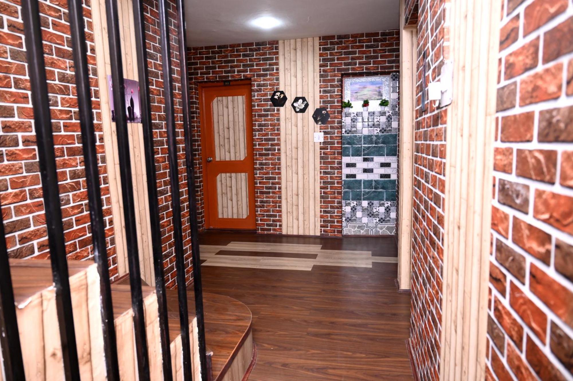 Mid Valley Residency Hotel