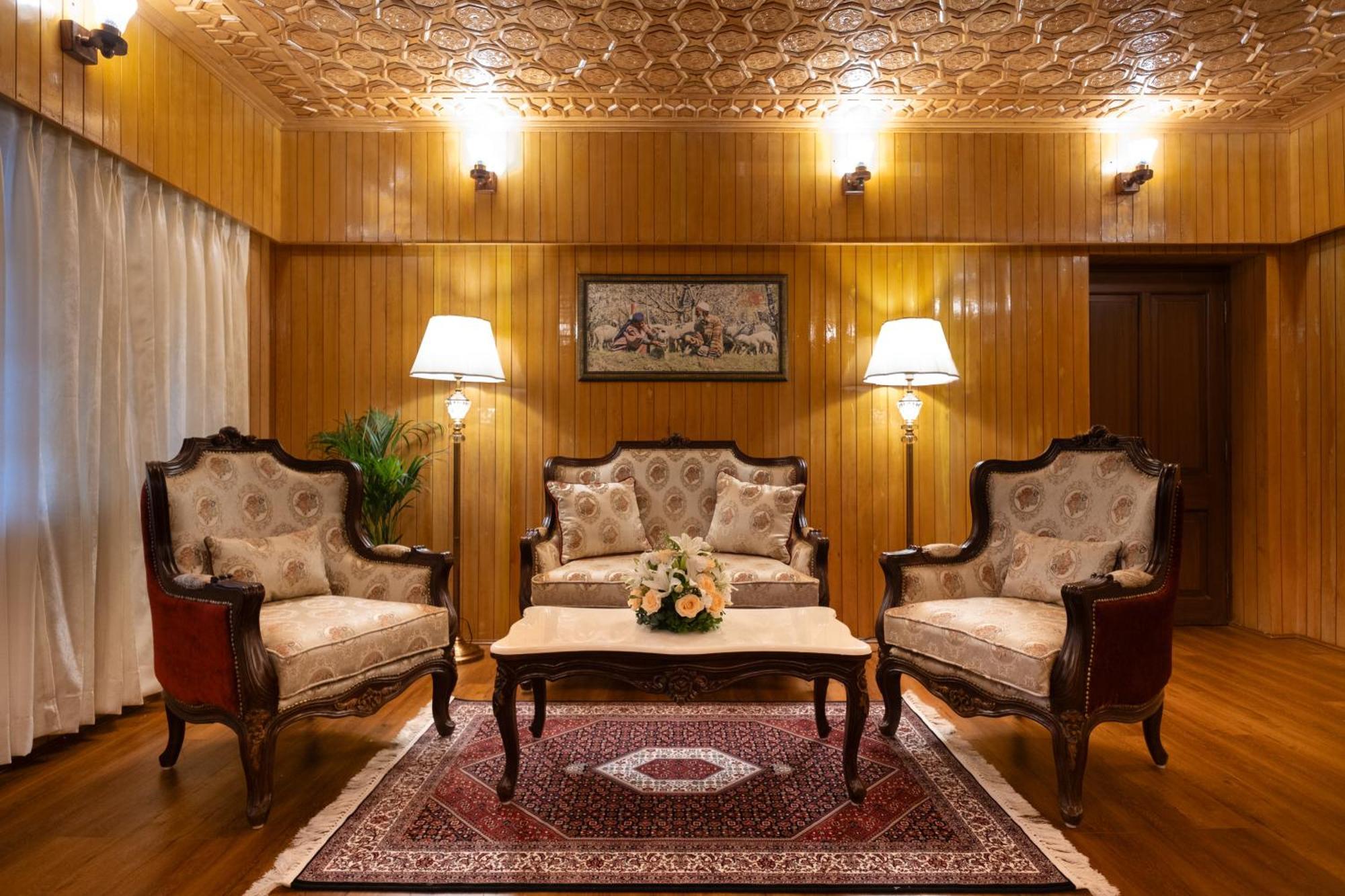 Hotel Moghal Mahal Rajbagh 4*