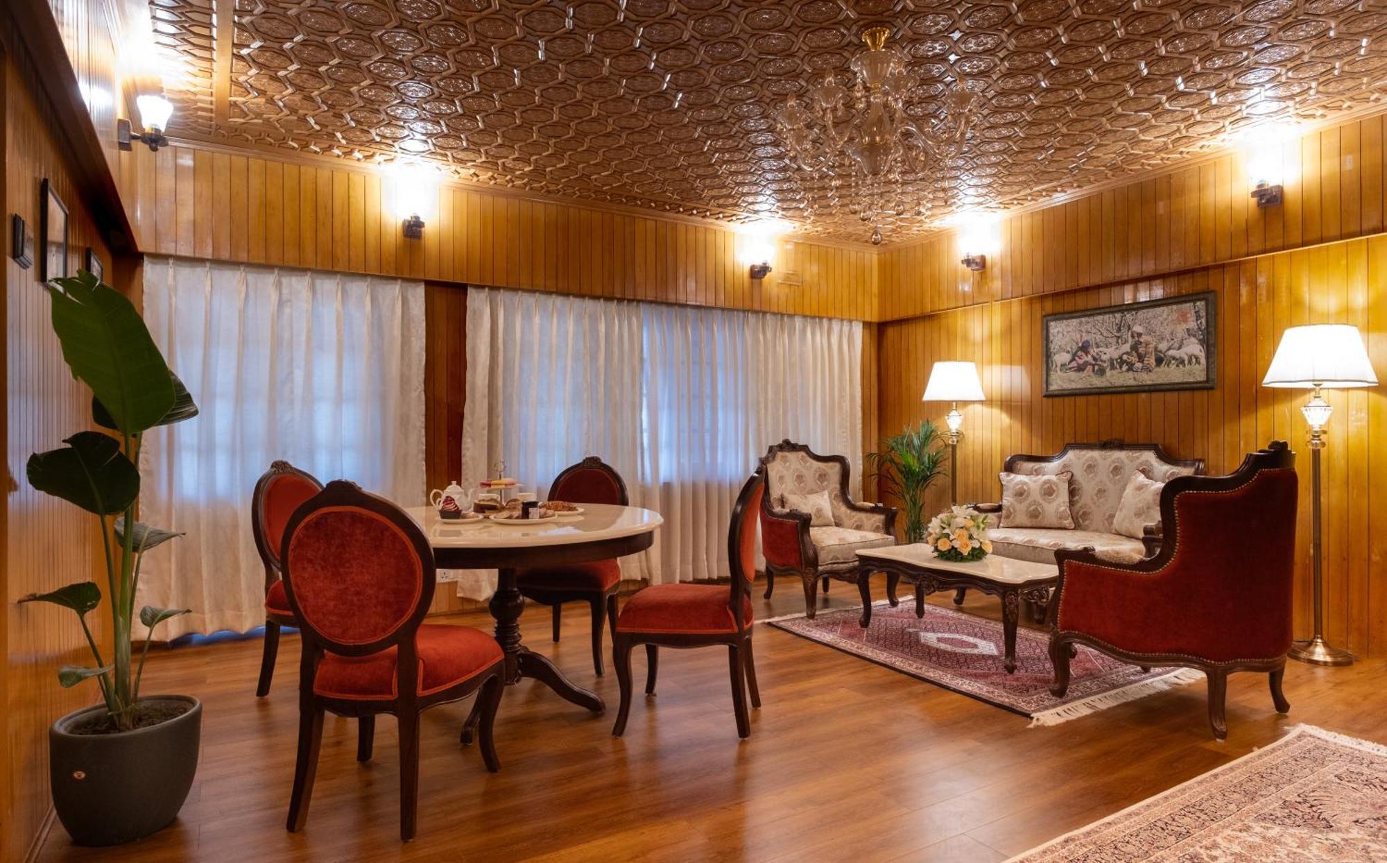 Hotel Moghal Mahal Rajbagh