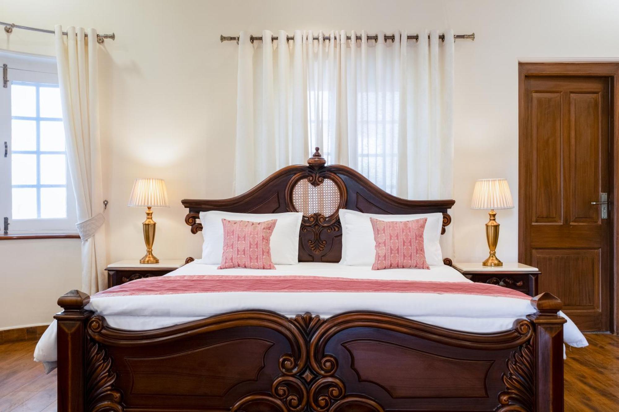 Moghal Mahal Rajbagh 4* Srinagar (Jammu and Kashmir)