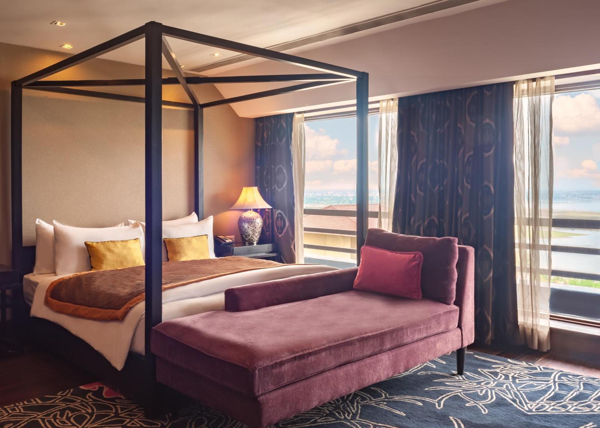 Taj Dal View 5* Srinagar (Jammu and Kashmir)