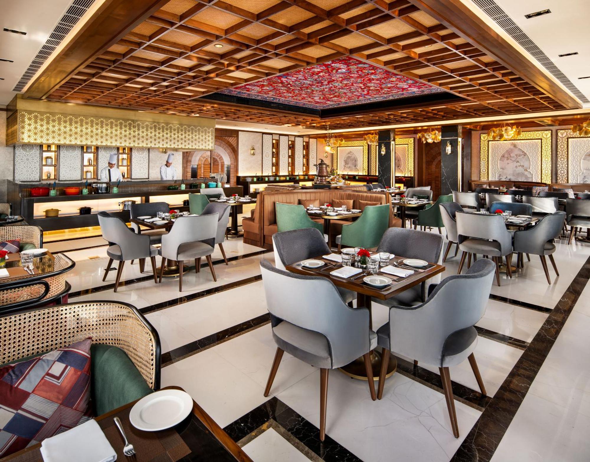 Hotel Taj Dal View Srinagar (Jammu and Kashmir)