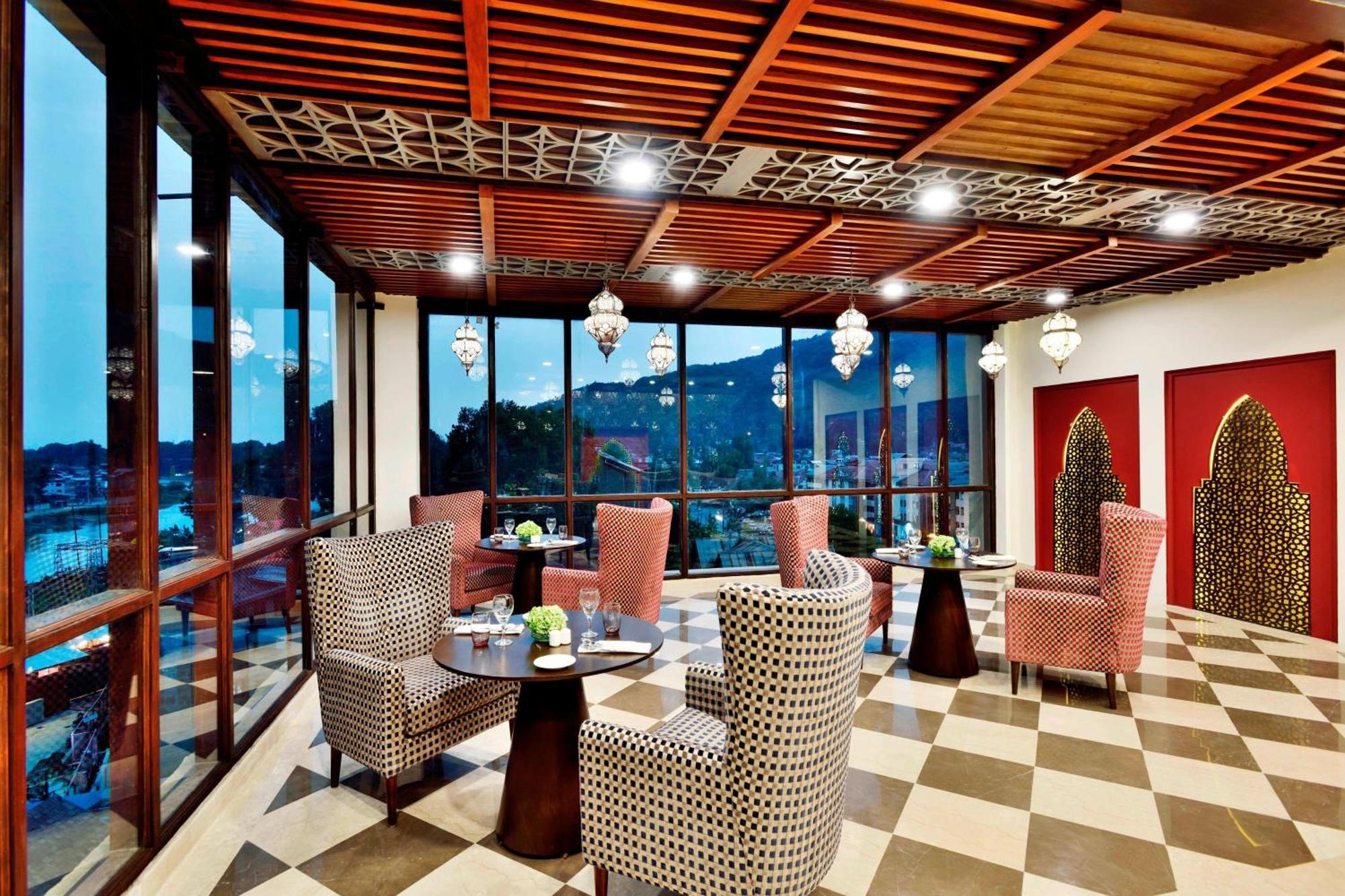 Hotel Four Points By Sheraton 4*