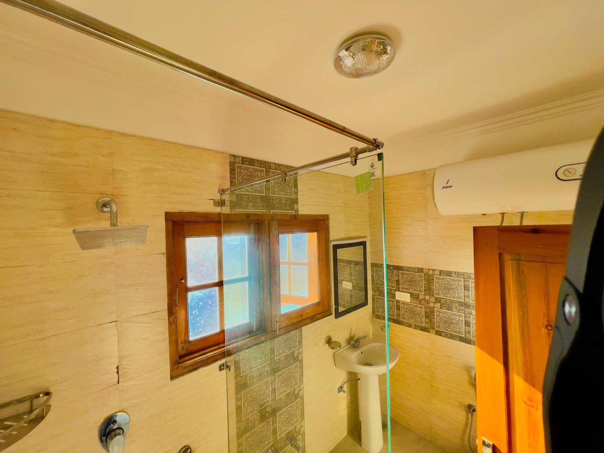 Hotel Gulberg By Pattern