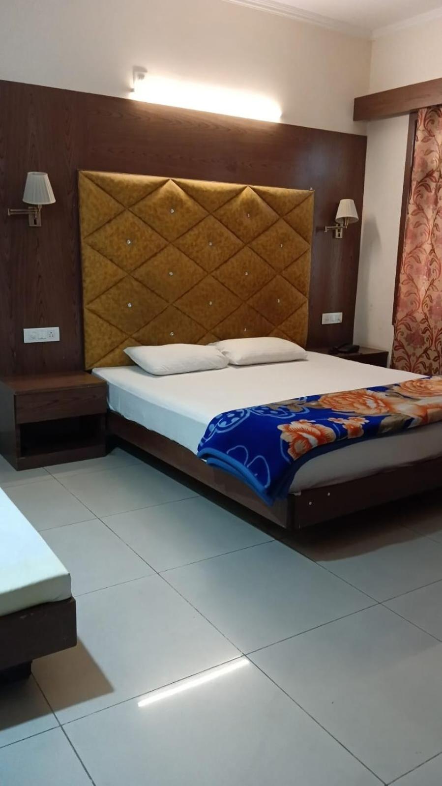 Hotel Reshi Heritage