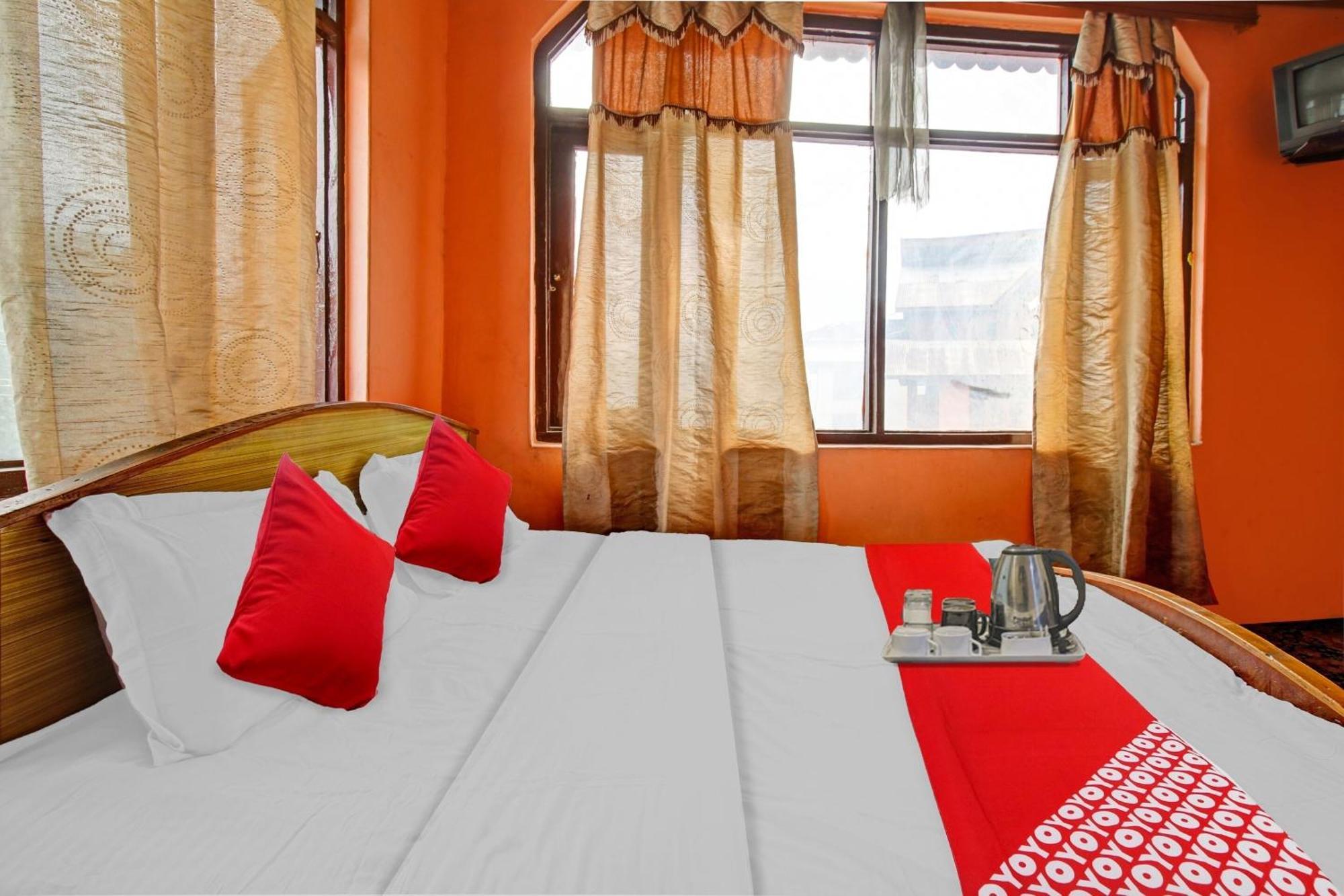 O Hunter's & Cafe Hotel 4*