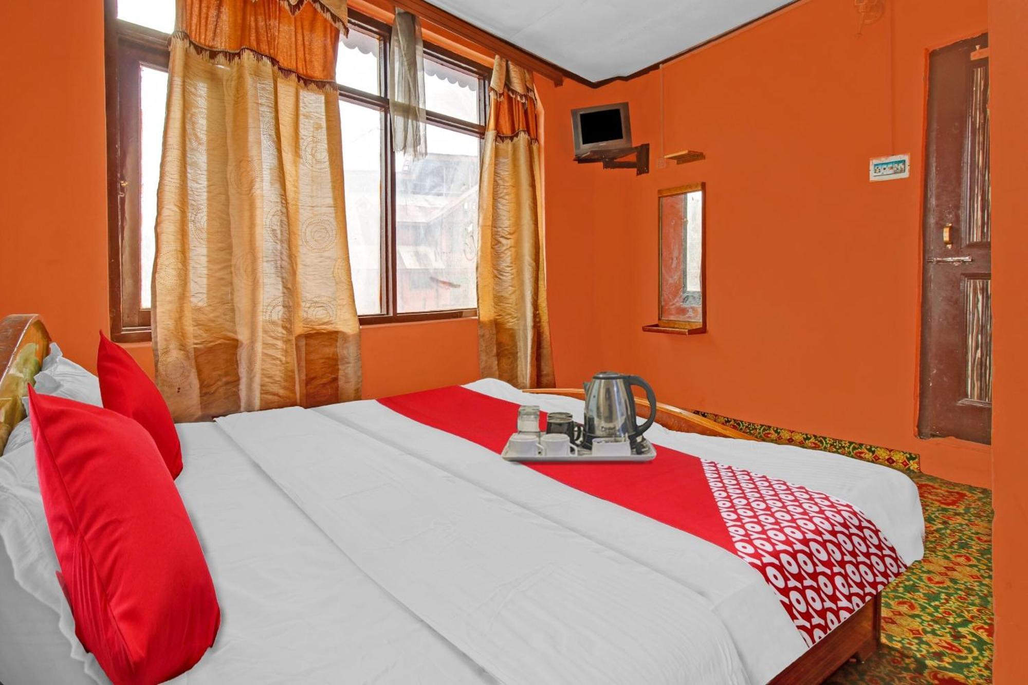 O Hunter's & Cafe 4* Srinagar (Jammu and Kashmir)