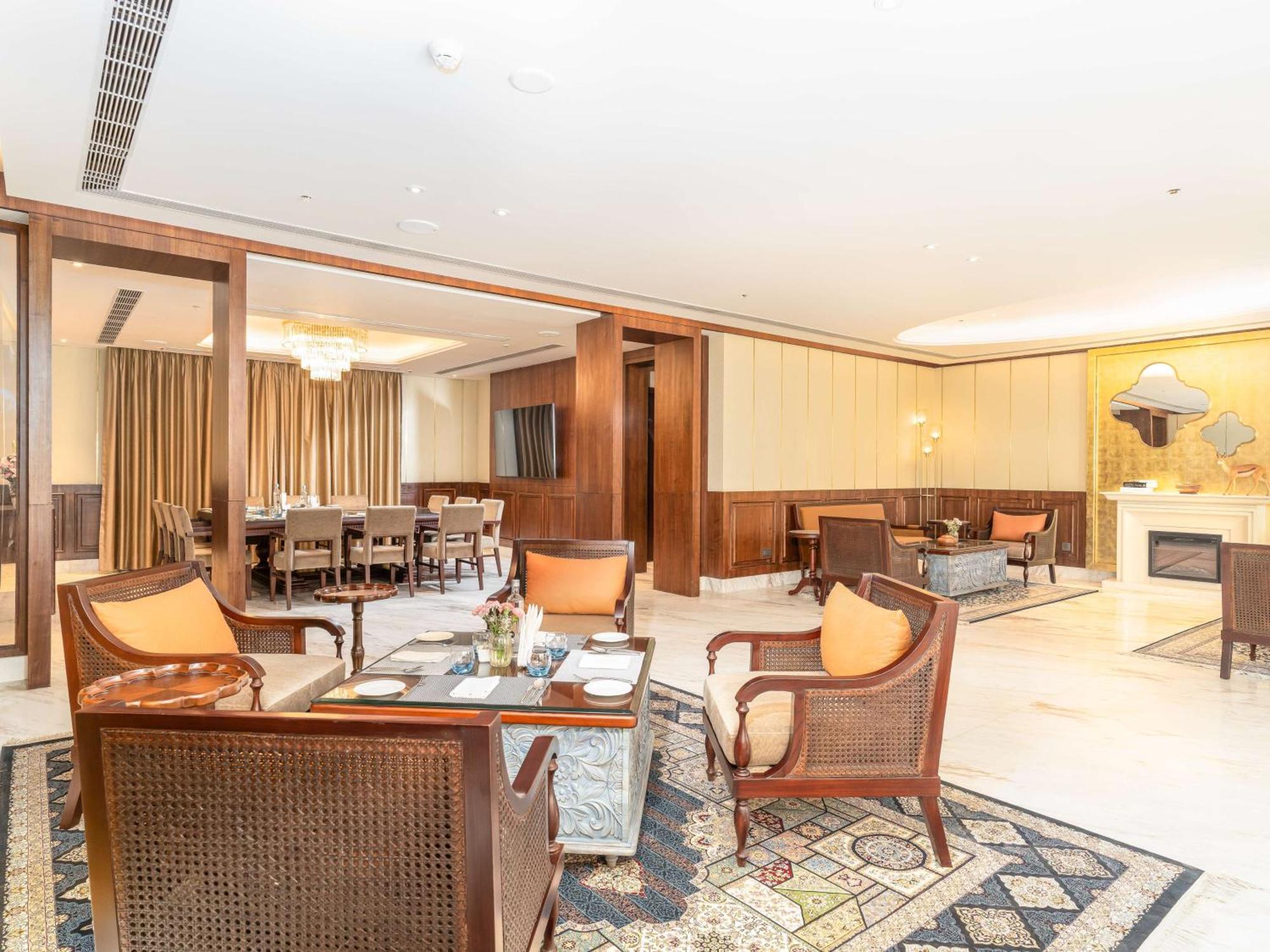 Radisson Collection & Spa, Riverfront 5*