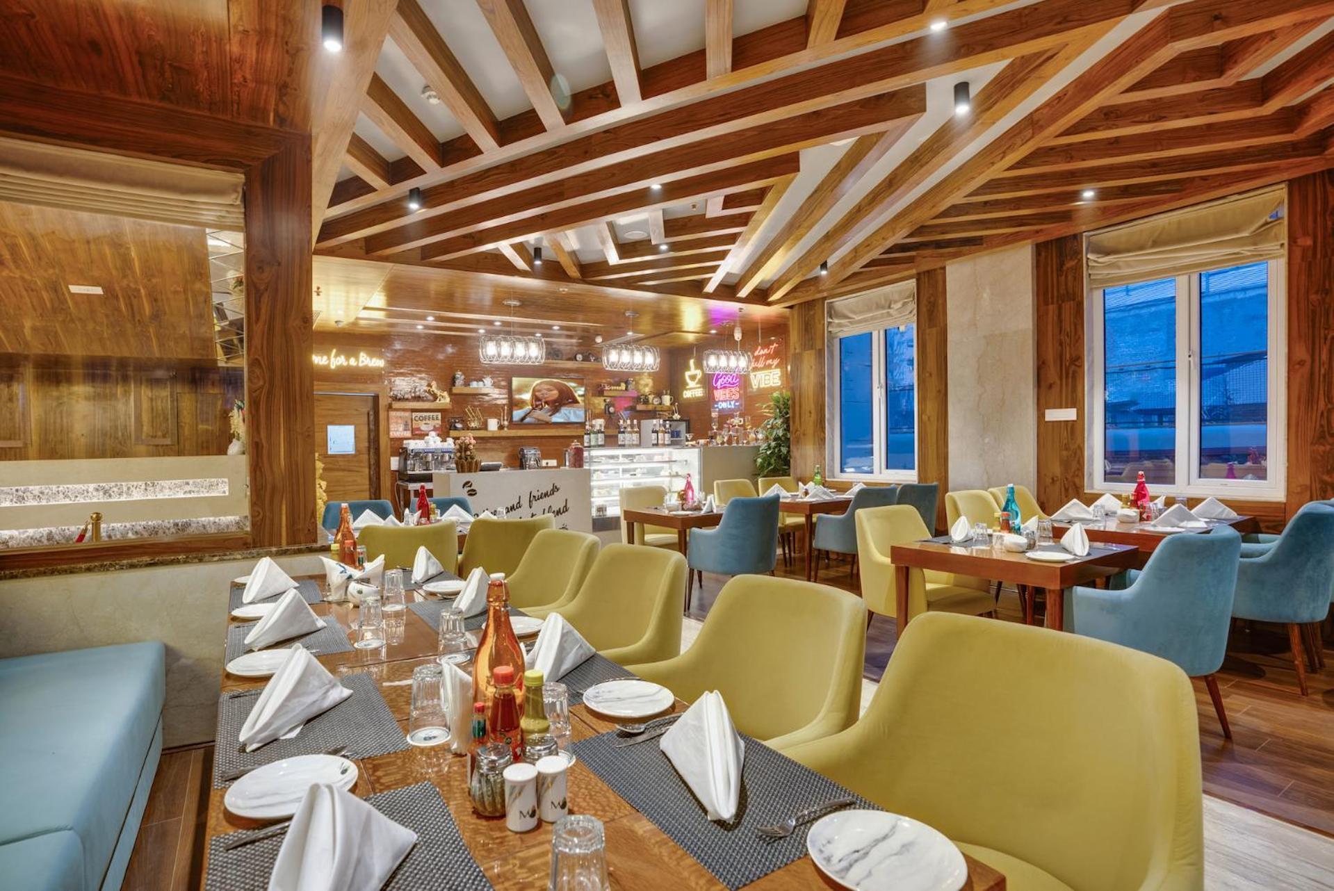 Meerz Hotel 4*
