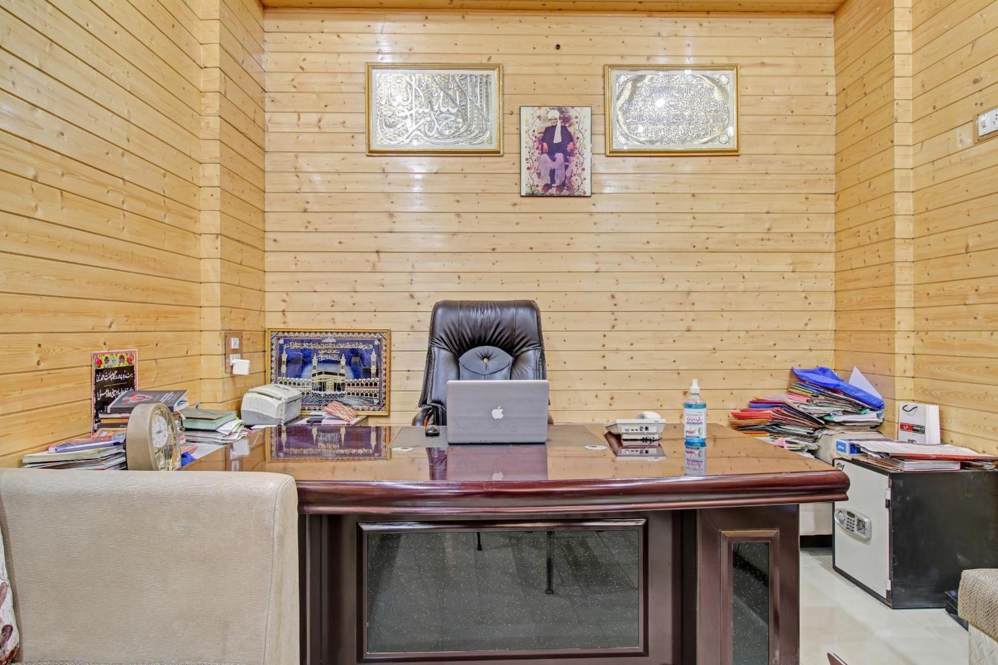 O 84461 Shaani Hotel Srinagar (Jammu and Kashmir)