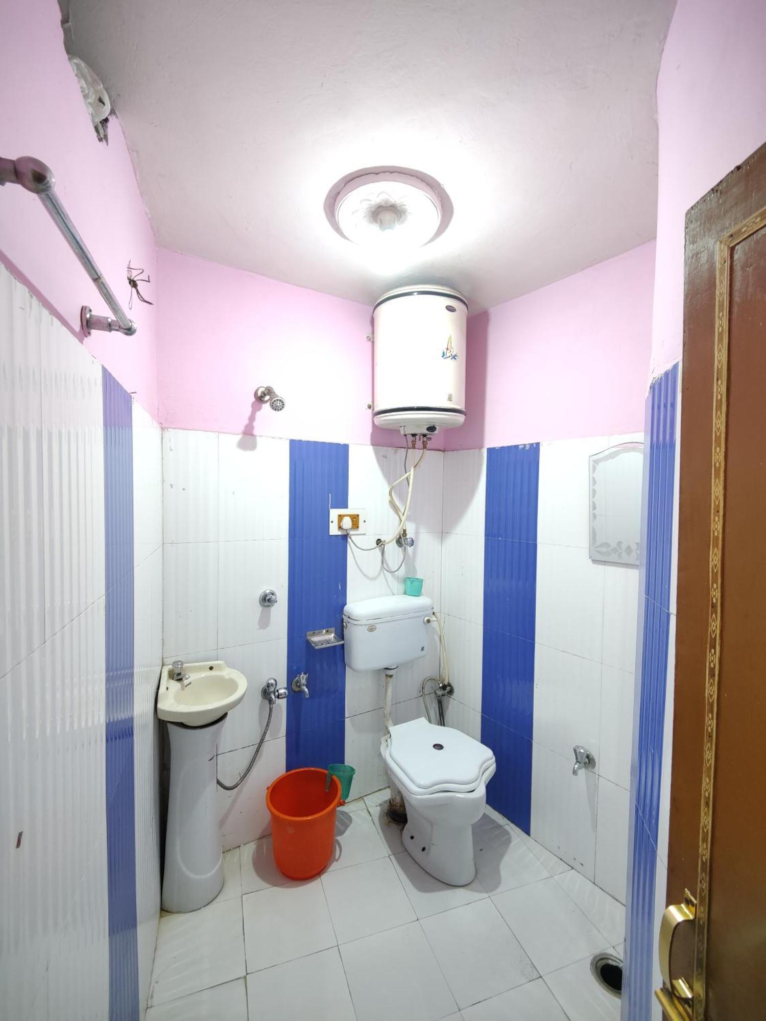 Sharjah Kashmir Hotel