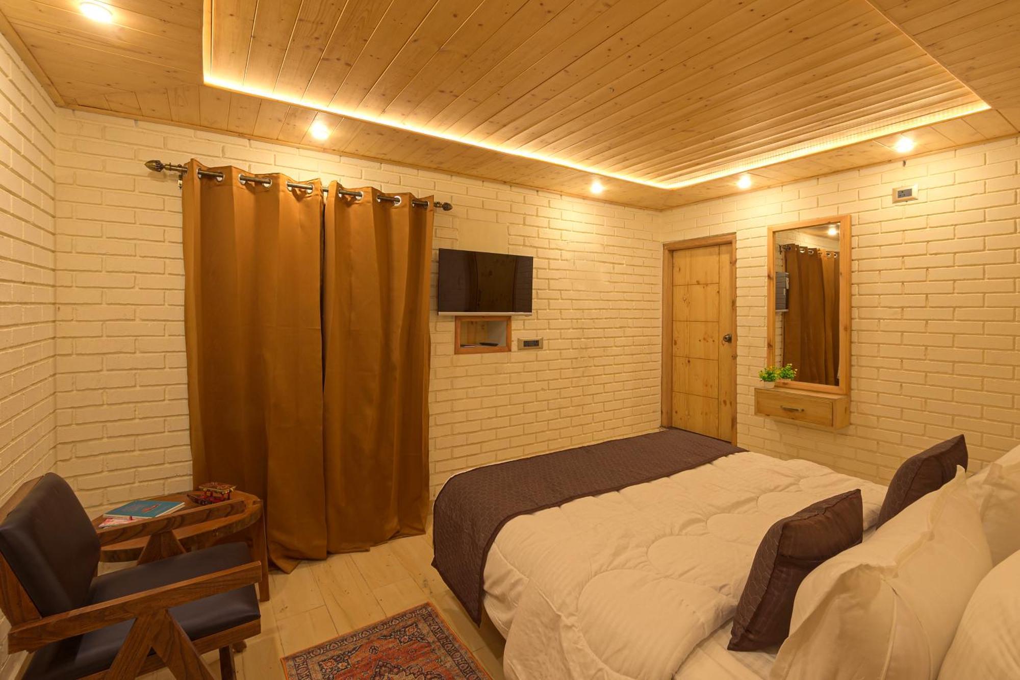 Palpenzy - Bespoke Premium Homestay Srinagar (Jammu and Kashmir)