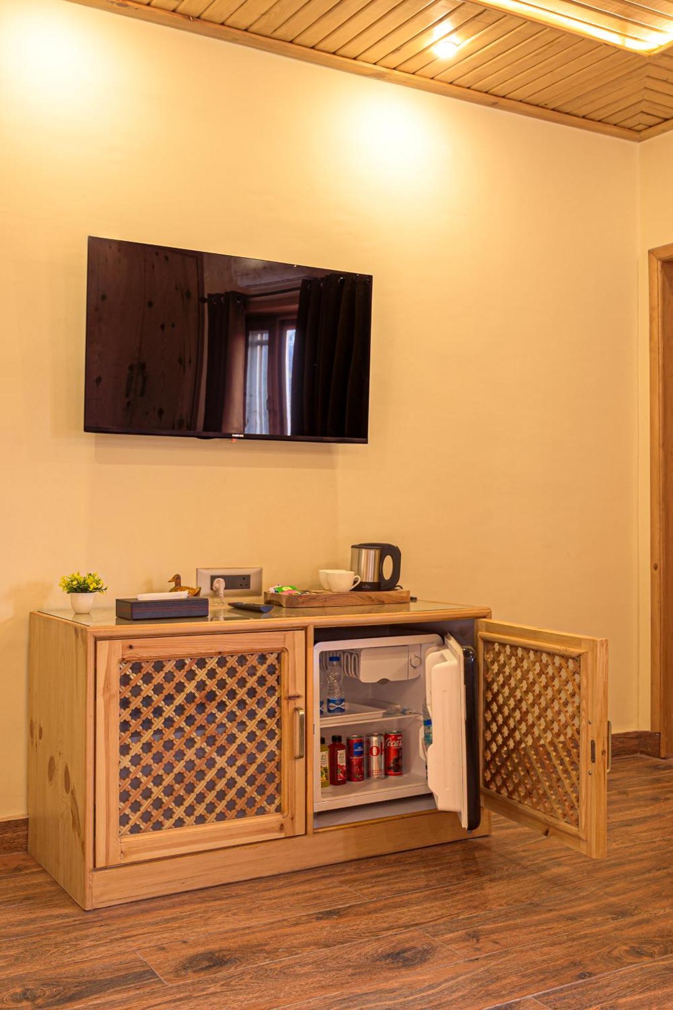 Palpenzy - Bespoke Premium * Srinagar (Jammu and Kashmir)