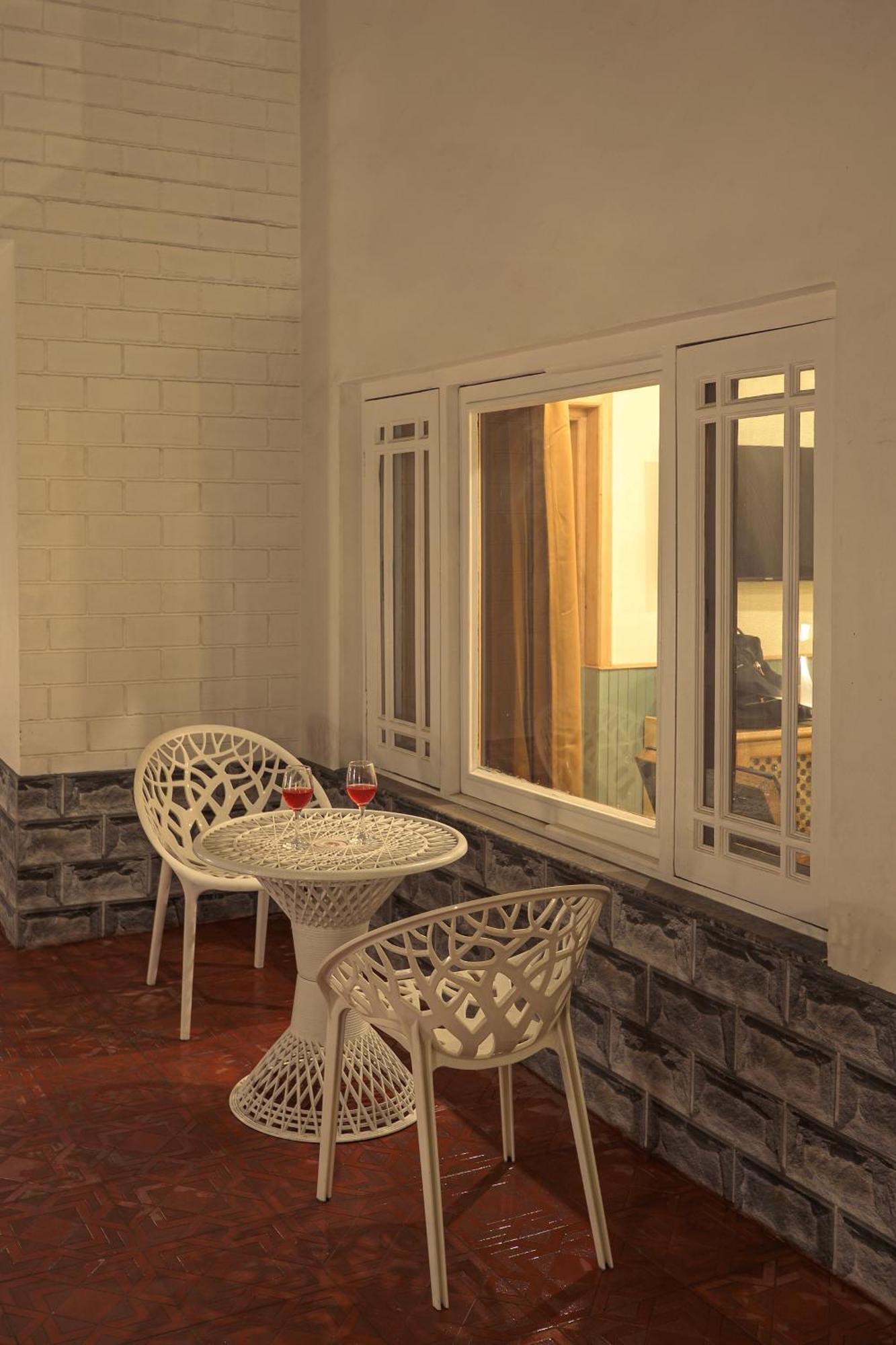 Palpenzy - Bespoke Premium Srinagar (Jammu and Kashmir)