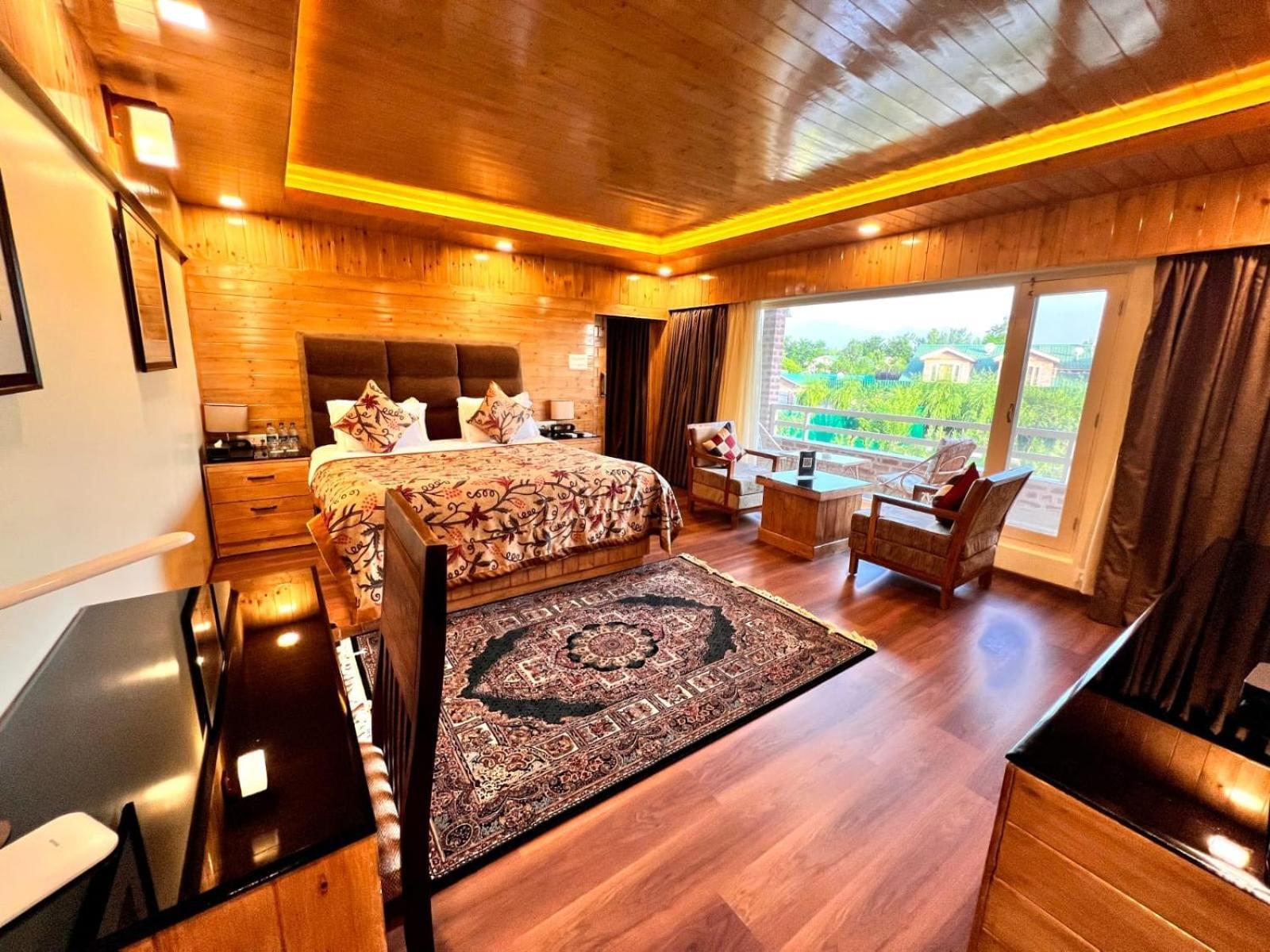 The Orchard Retreat & Resort 5*