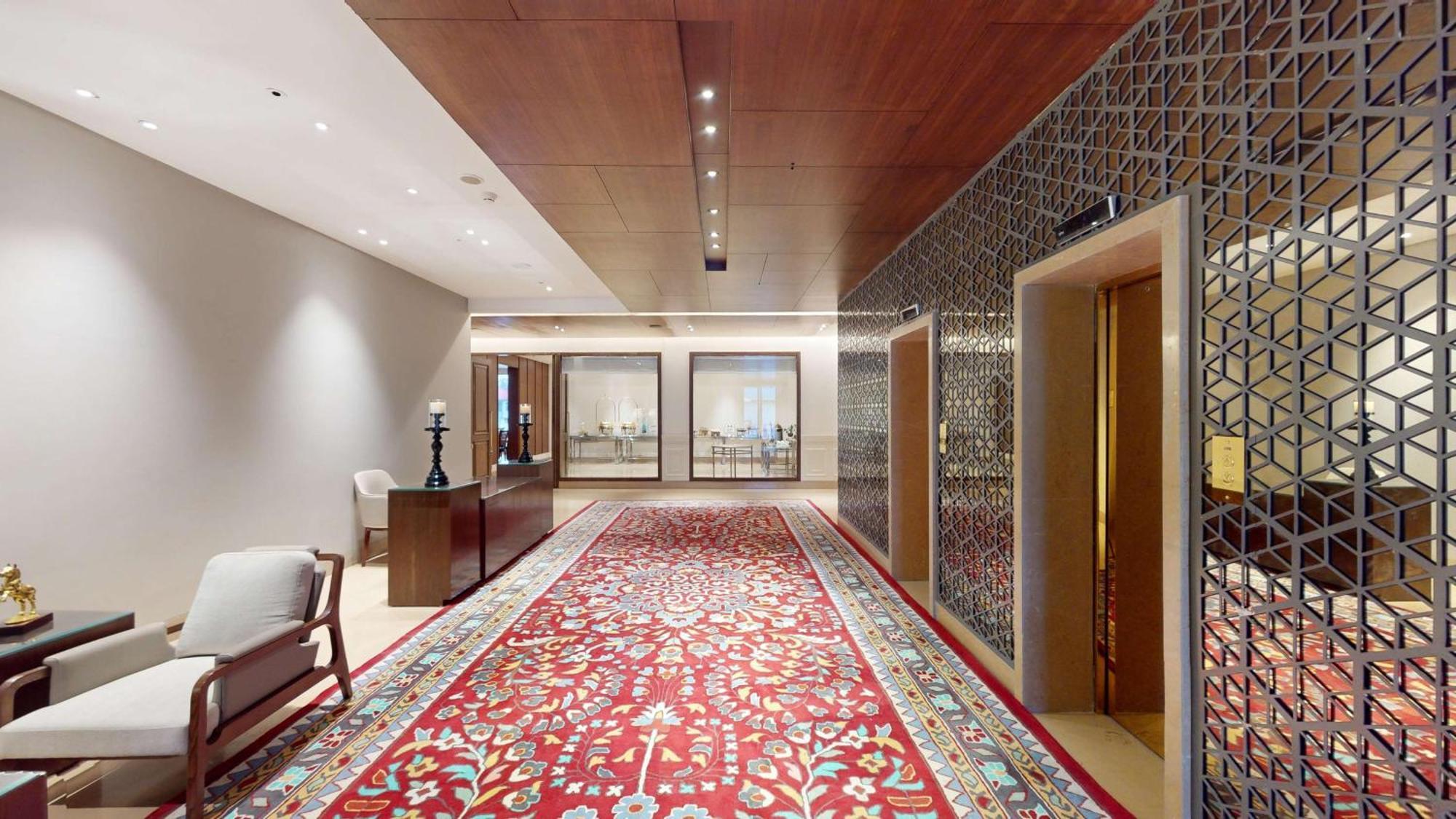 Radisson Collection & Spa, Riverfront