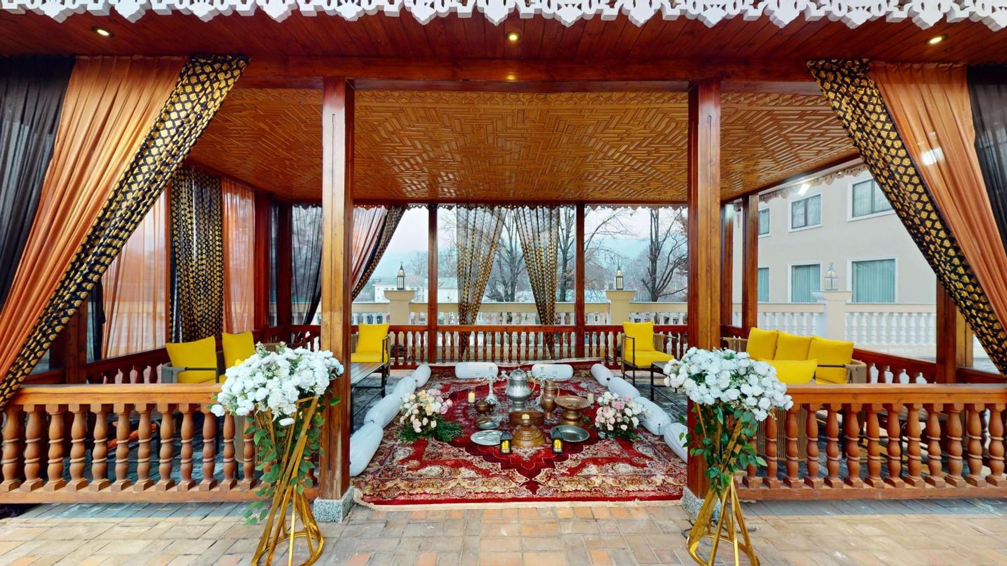 Hotel Radisson Collection & Spa, Riverfront