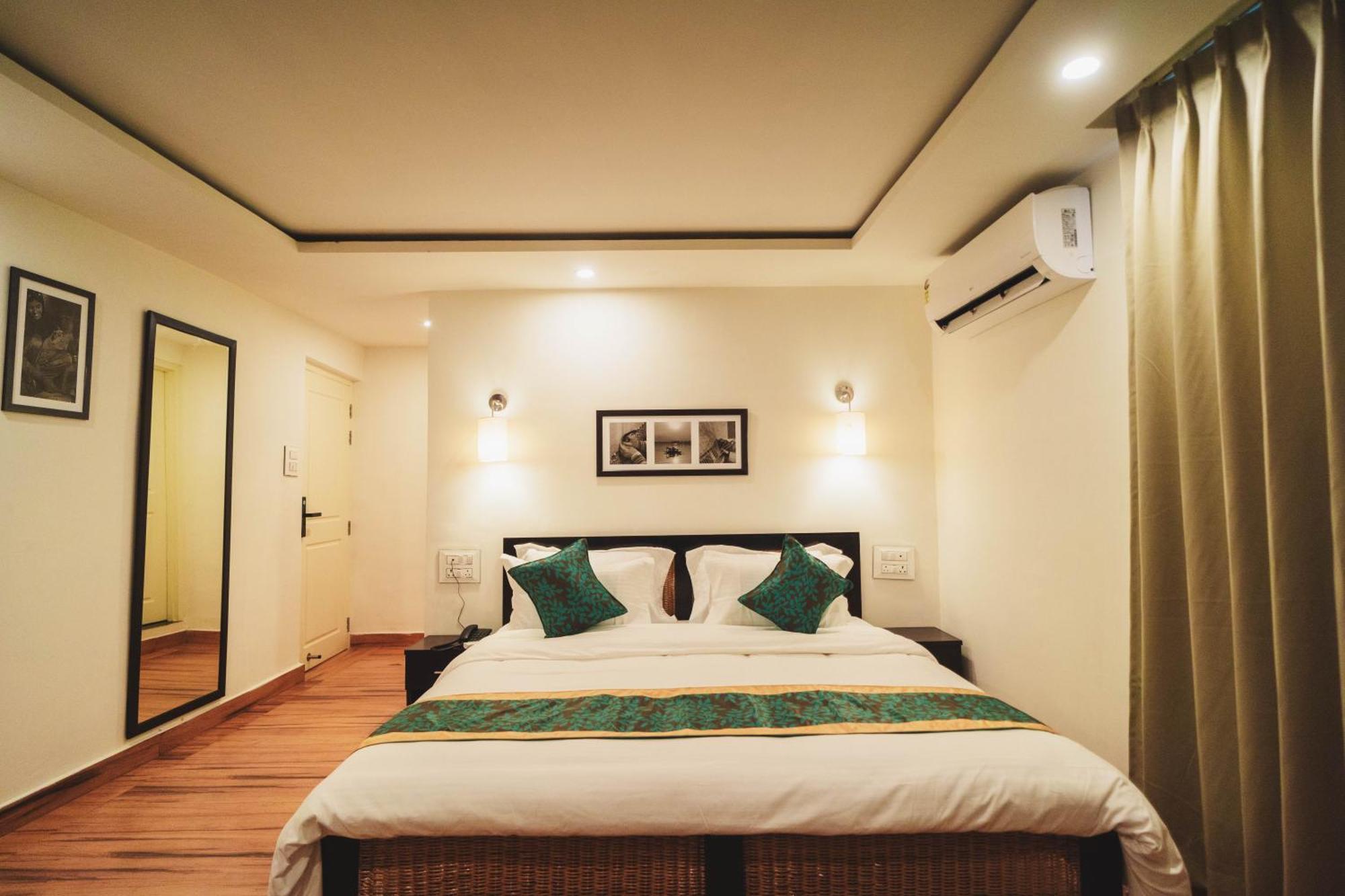 Dojee's The Floral Resort *