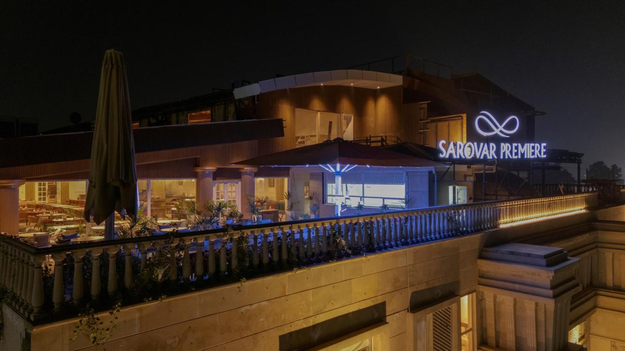 Hotel Sarovar Premiere Srinagar (Jammu and Kashmir)